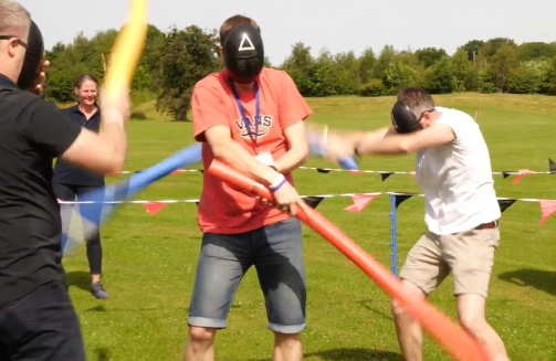Squad Game team building'